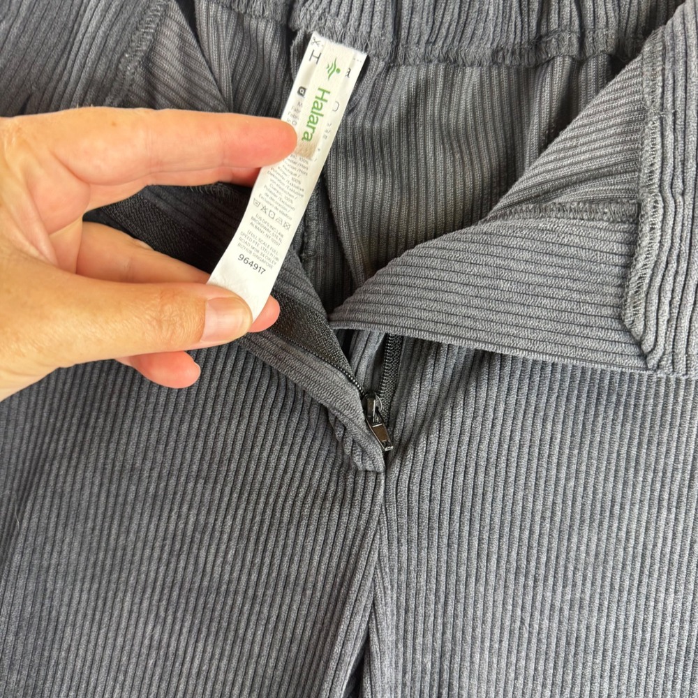Halara Corduroy Pants Women 2X Gray Pleated Wide Leg High Rise (1734) - Picture 2 of 10